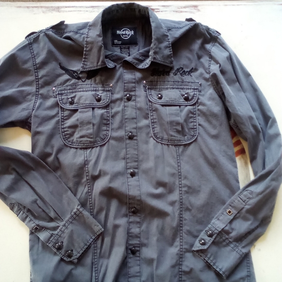 Hard Rock button up - Picture 7 of 11